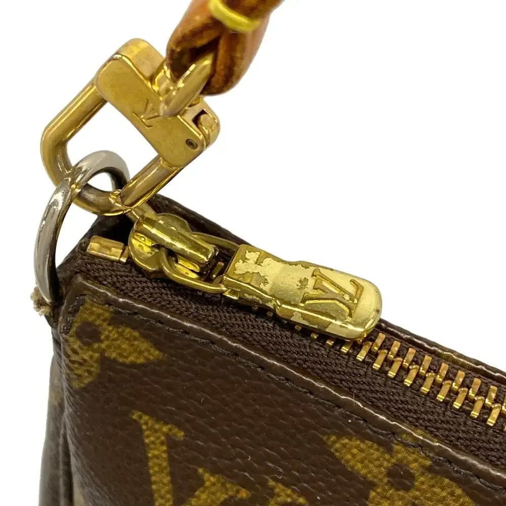 Louis Vuitton Pochette Accessoires Monogram Handbag M51980